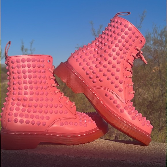 Dr. Martens Mono PINK Metal Spike Combat Moto Boots - Picture 1 of 17